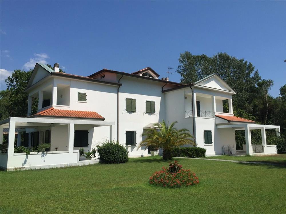 Villa in  Vendita Ronchi