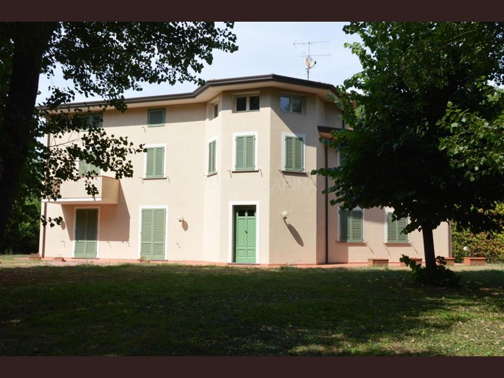 Villa Singola in  Vendita Ronchicodice: V055 